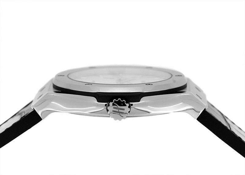 Hublot Classic Fusion Opaline Dial Titanium Automatic Men's Watch 511.NX.2611.LR - Image 6