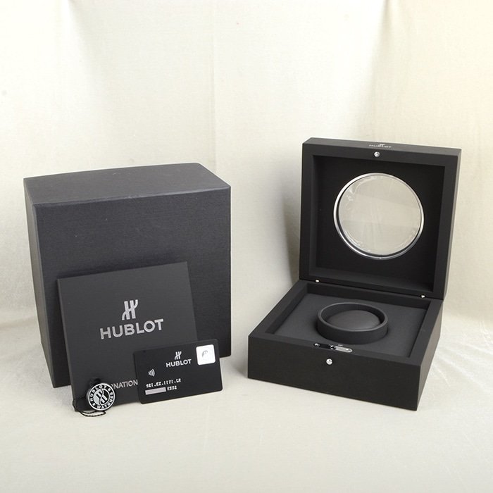 Hublot Classic Fusion Chronograph Black Magic Mat Carbon Fiber Dial Automatic Men's Watch 521.CM.1170.RX - Image 8