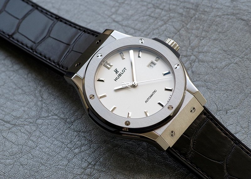 Hublot Classic Fusion Opaline Dial Titanium Automatic Men's Watch 511.NX.2611.LR - Image 5