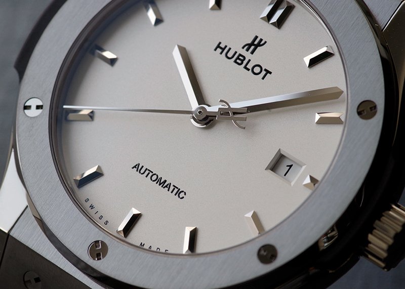 Hublot Classic Fusion Opaline Dial Titanium Automatic Men's Watch 511.NX.2611.LR - Image 3