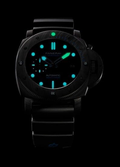 Panerai Luminor Submersible Black Dial PAM00960 - Image 2